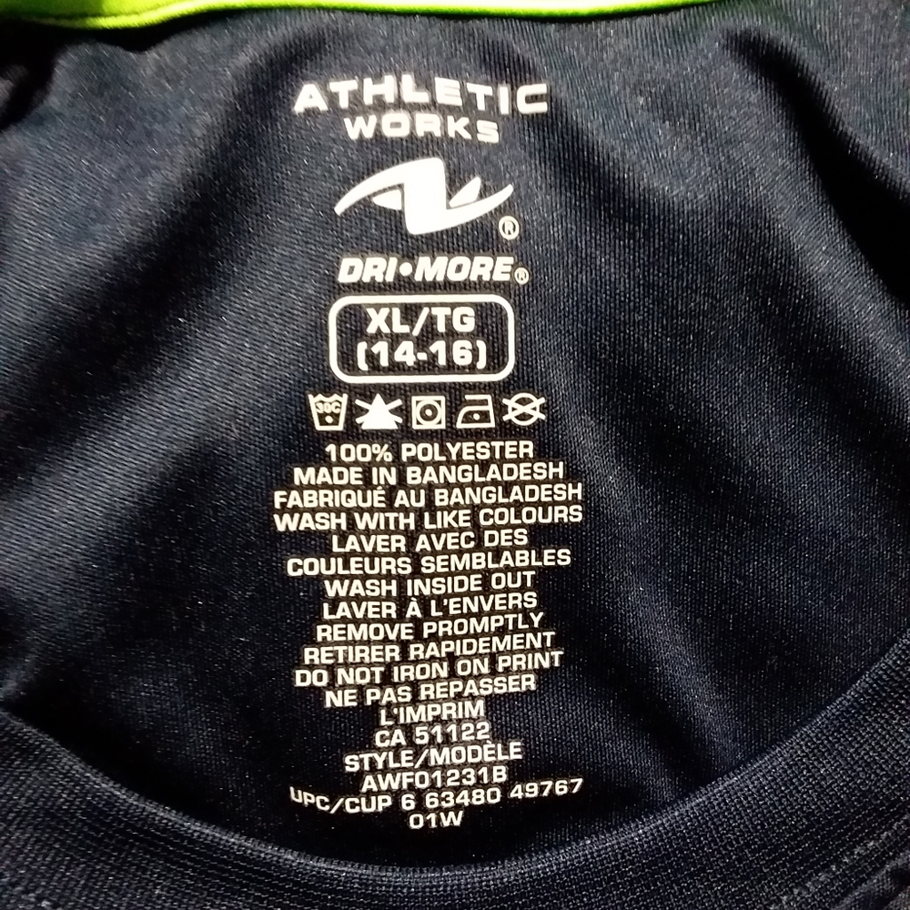 ๐ฅ3/$30 ATHLETIC WORKS Dri-More Teen Boys Soccer Motif Long Sleeve Shirt - Picture 2 of 3